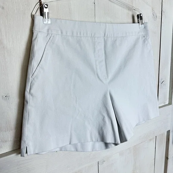 Spanx On the Go 6" White Shorts Silver Lining Technology Size XL 20375R NWT - Picture 2 of 7